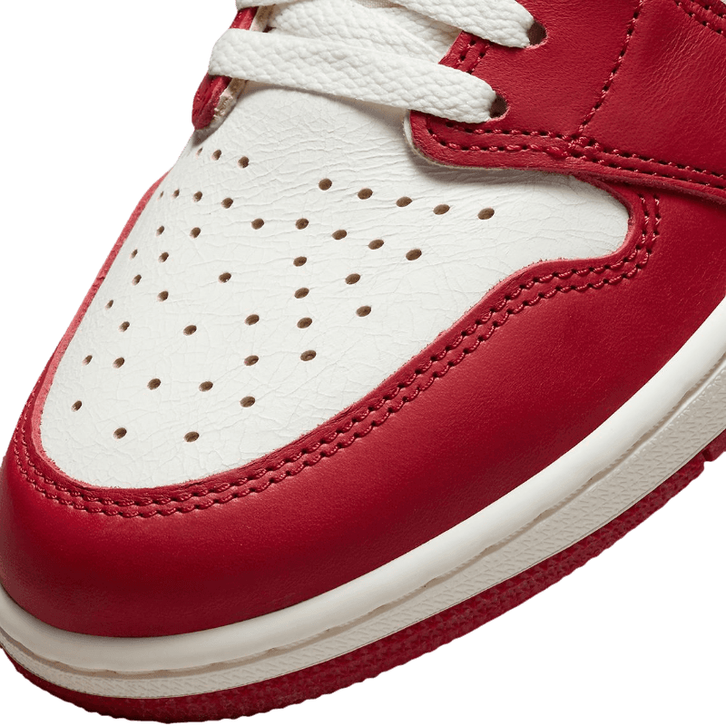 Tênis Air Jordan 1 High "Chicago Lost and Found" Vermelho