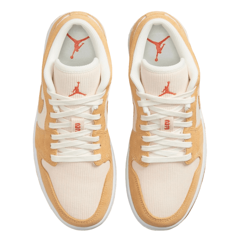 Tênis Air Jordan 1 Low "Corduroy Suede"