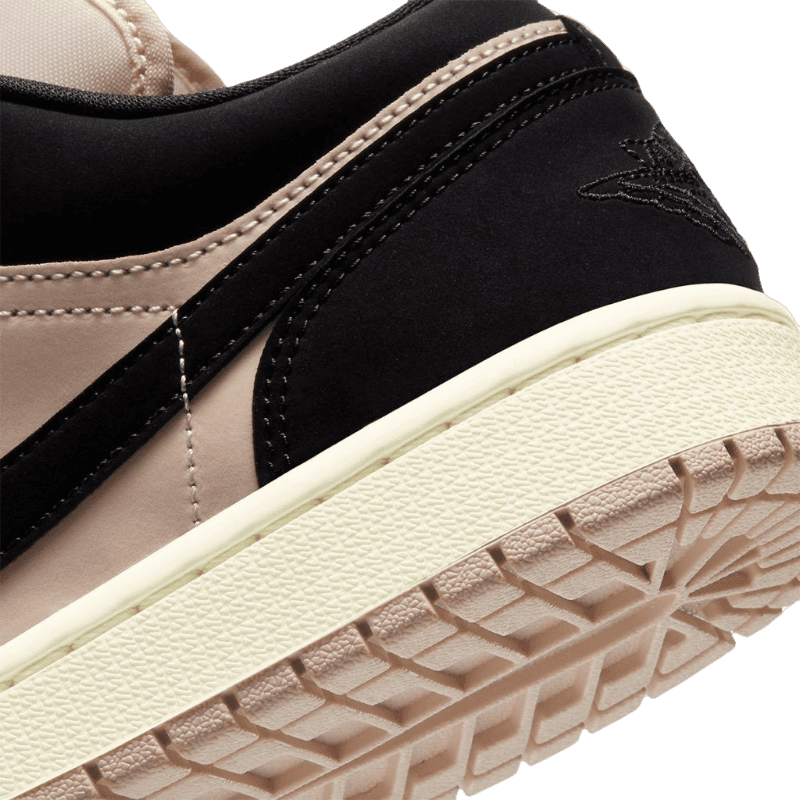 Tênis Air Jordan 1 Low "Guava Ice" Preto / Rosa