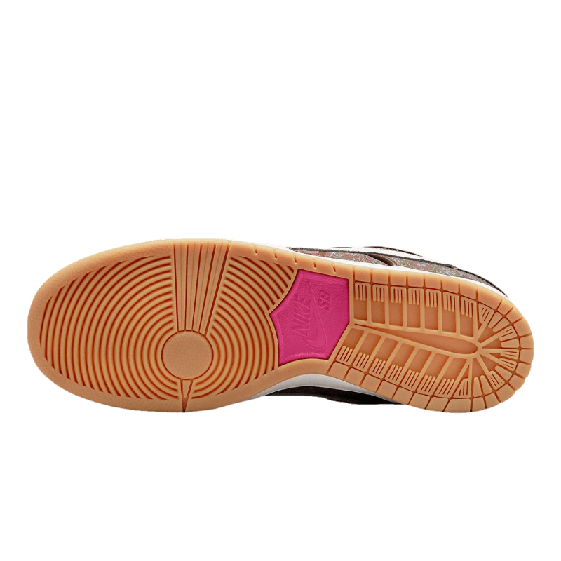 Tênis Dunk Low SB "Paisley Brown" Marrom