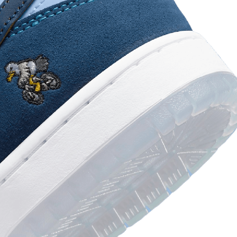 Tênis Dunk Low SB WHY SO SAD?