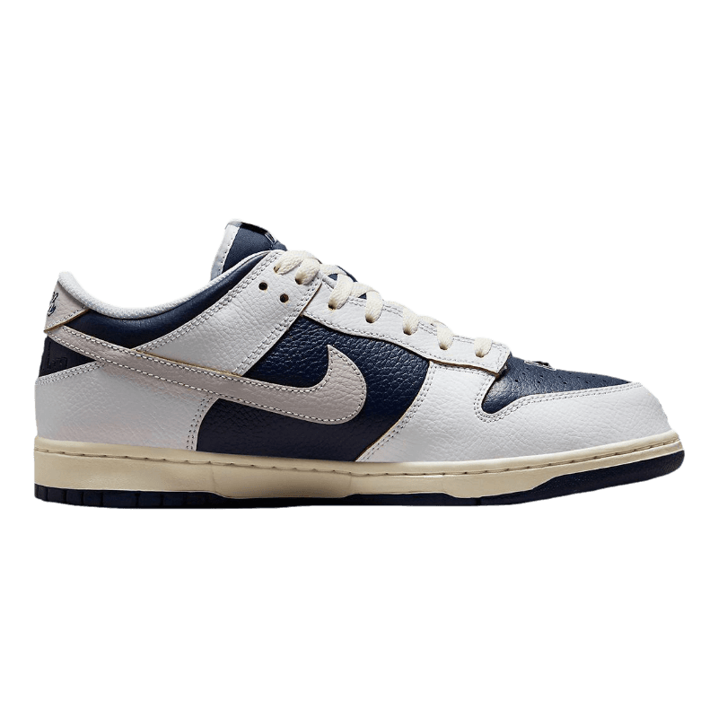 Tênis Dunk Low SB x HUF New York