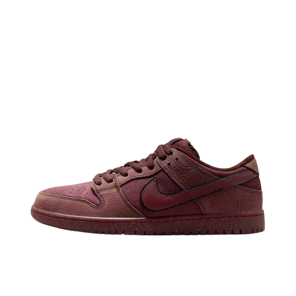 Tênis Dunk Low SB "City of Love" Masculino Vinho