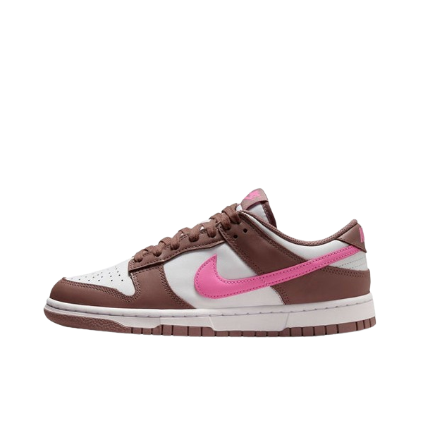 Tênis Dunk Low "Smokey Mauve" Feminino Marrom