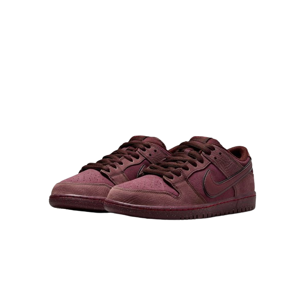 Tênis Dunk Low SB "City of Love" Masculino Vinho