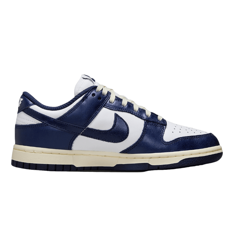 Tênis Dunk Low "Midnight Navy and White" Feminino Azul