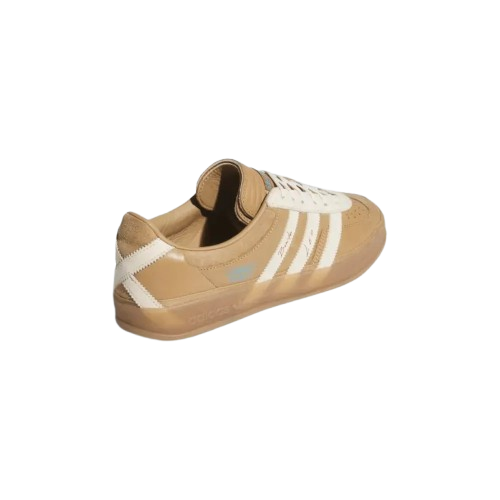 Tênis Bad Bunny x adidas Gazelle Indoor Messi "Cardboard Cream White" Bege