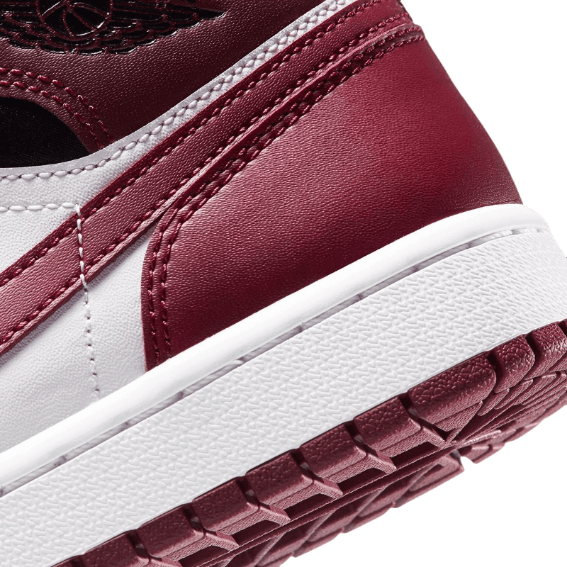 Tênis Air Jordan 1 Mid "Dark Beetroot" Masculino Vinho / Preto