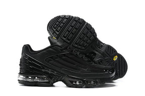 TÊNIS NIKE AIR MAX PLUS TN3 TRIPLE BLACK