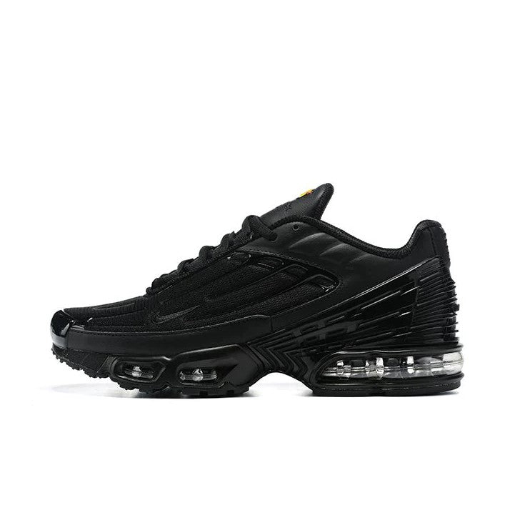 TÊNIS NIKE AIR MAX PLUS TN3 TRIPLE BLACK