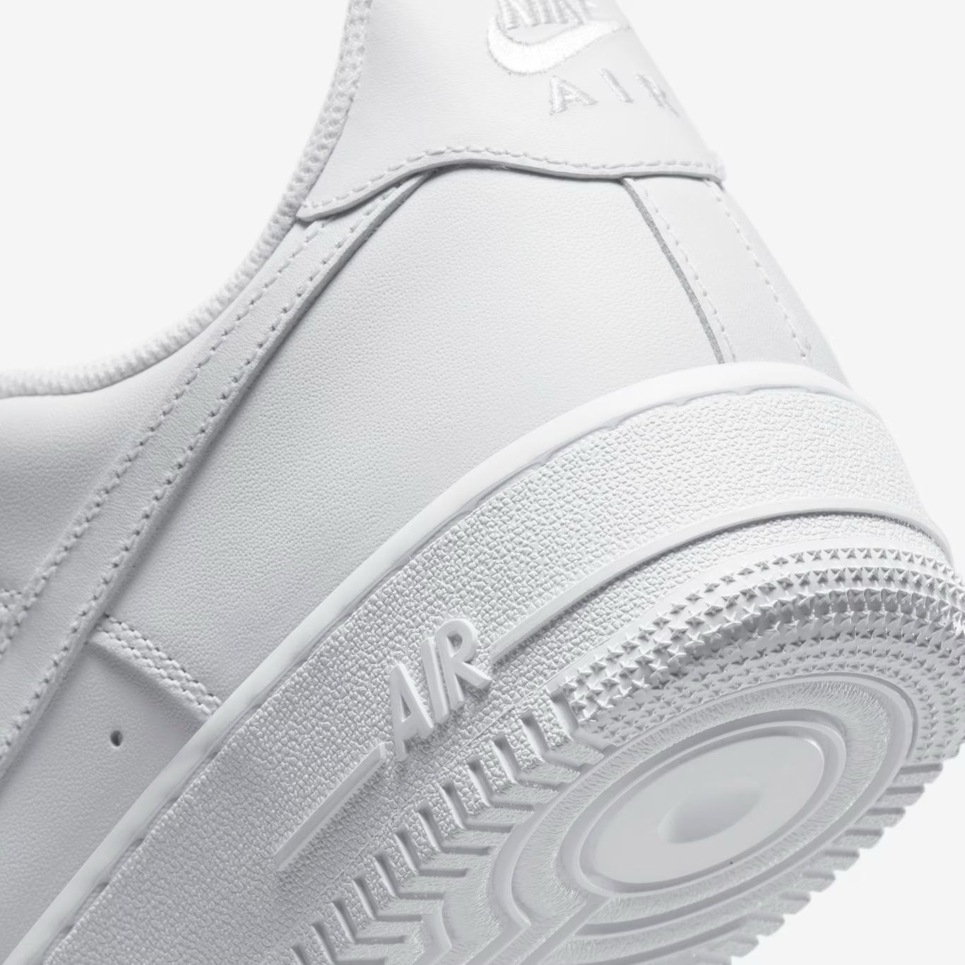 Tênis Nike Air Force