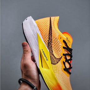 Tênis Nike Air Zoom X Vaporfly Next%3 Orange
